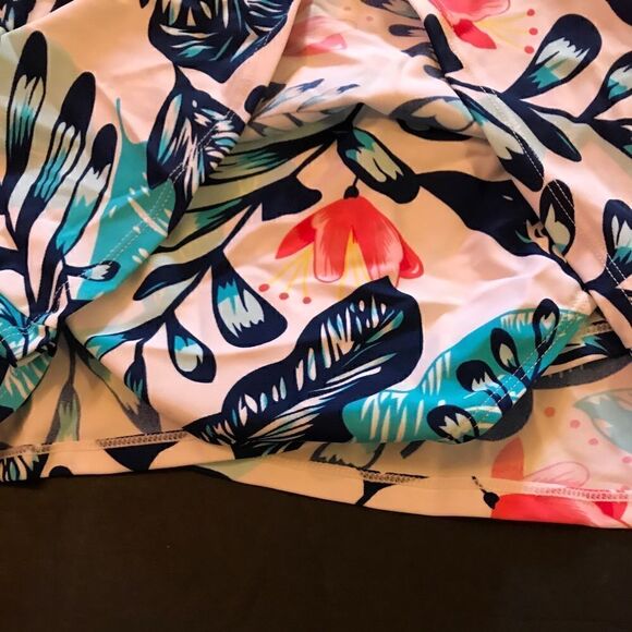 Women’s Printed Swimsuit Bottom   - Picture 2 of 3